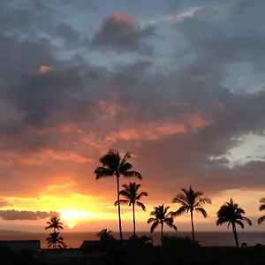 Sunset - Ekolu #607 Holiday home